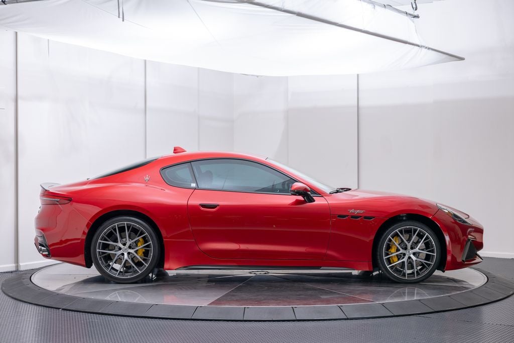 2024 Maserati GranTurismo Trofeo