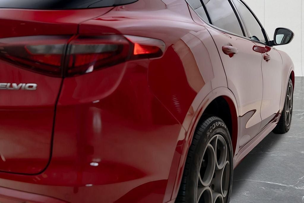 2020 Alfa Romeo Stelvio Base
