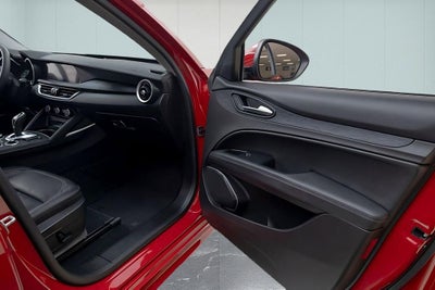 2020 Alfa Romeo Stelvio Base
