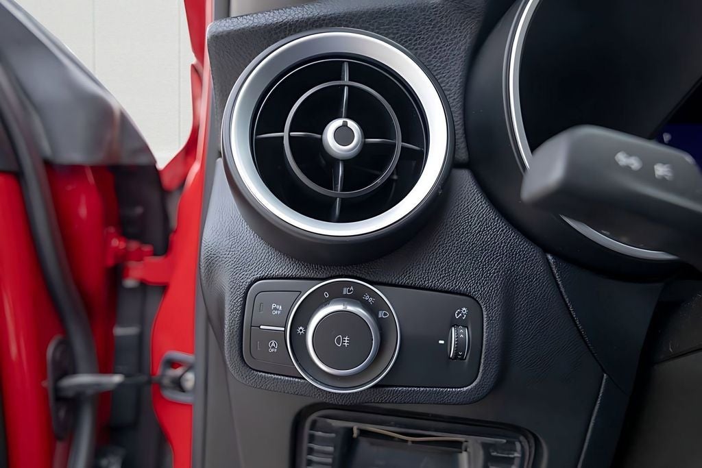 2020 Alfa Romeo Stelvio Base