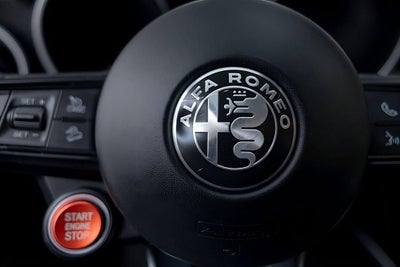 2020 Alfa Romeo Stelvio Base