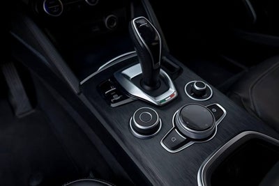 2020 Alfa Romeo Stelvio Base