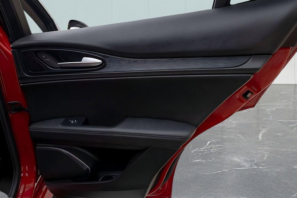 2020 Alfa Romeo Stelvio Base