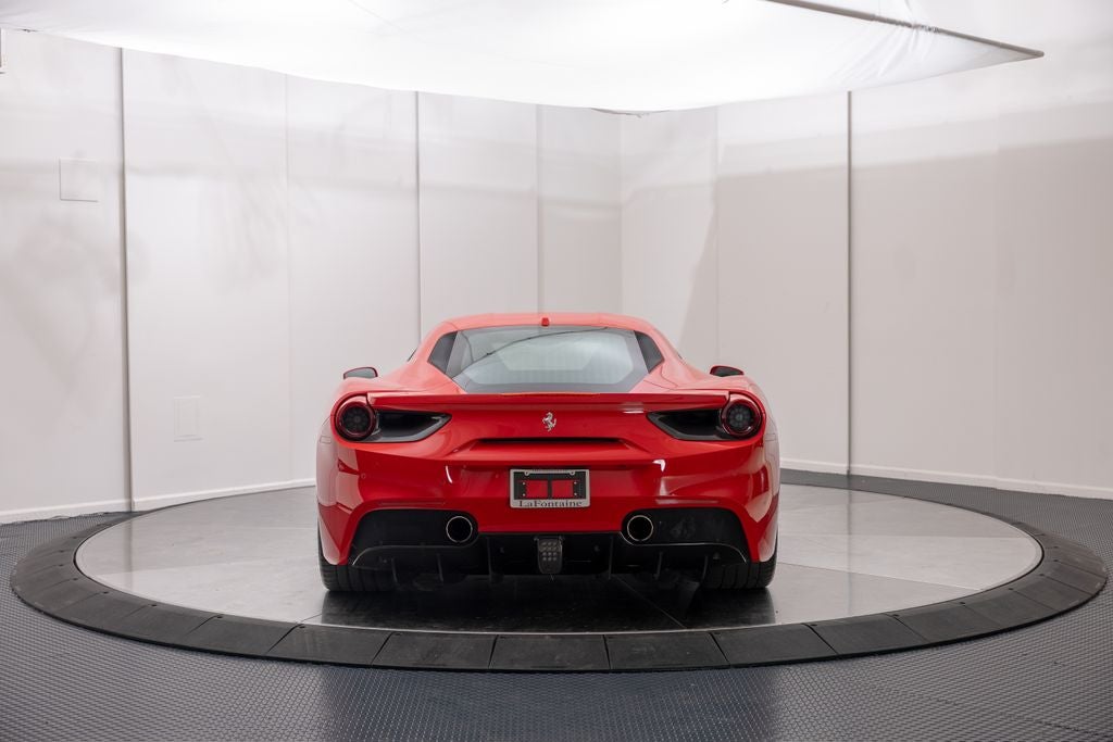 2016 Ferrari 488 GTB Base