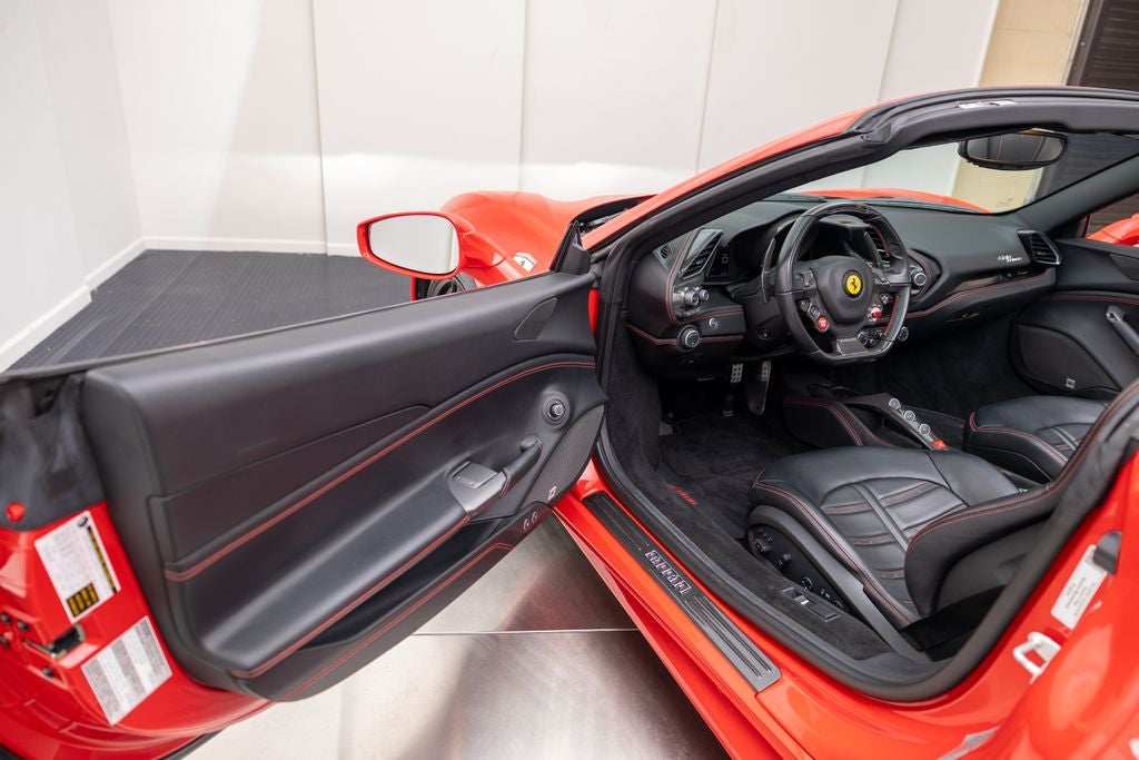 2019 Ferrari 488 Spider Base