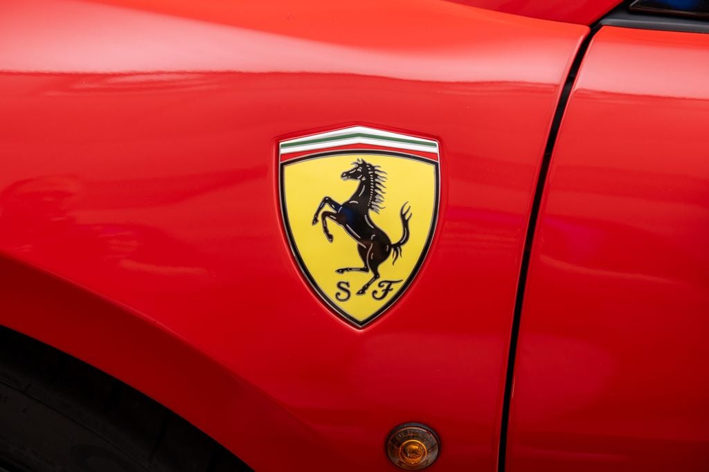2019 Ferrari 488 Spider Base