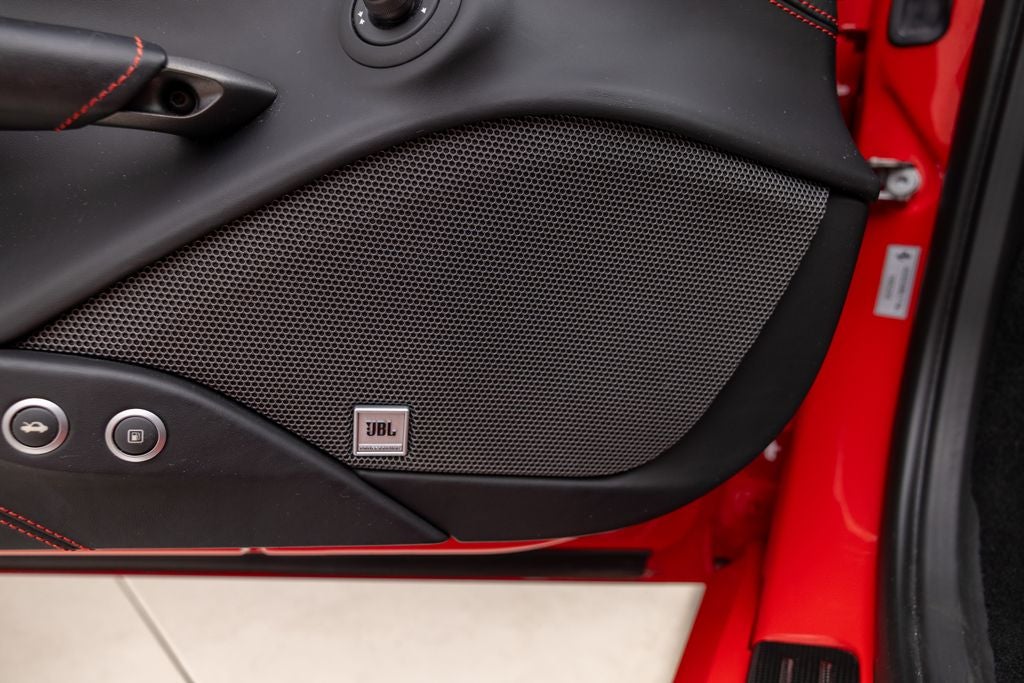 2019 Ferrari 488 Spider Base