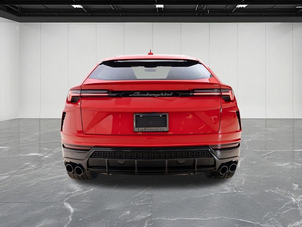 2022 Lamborghini Urus Base