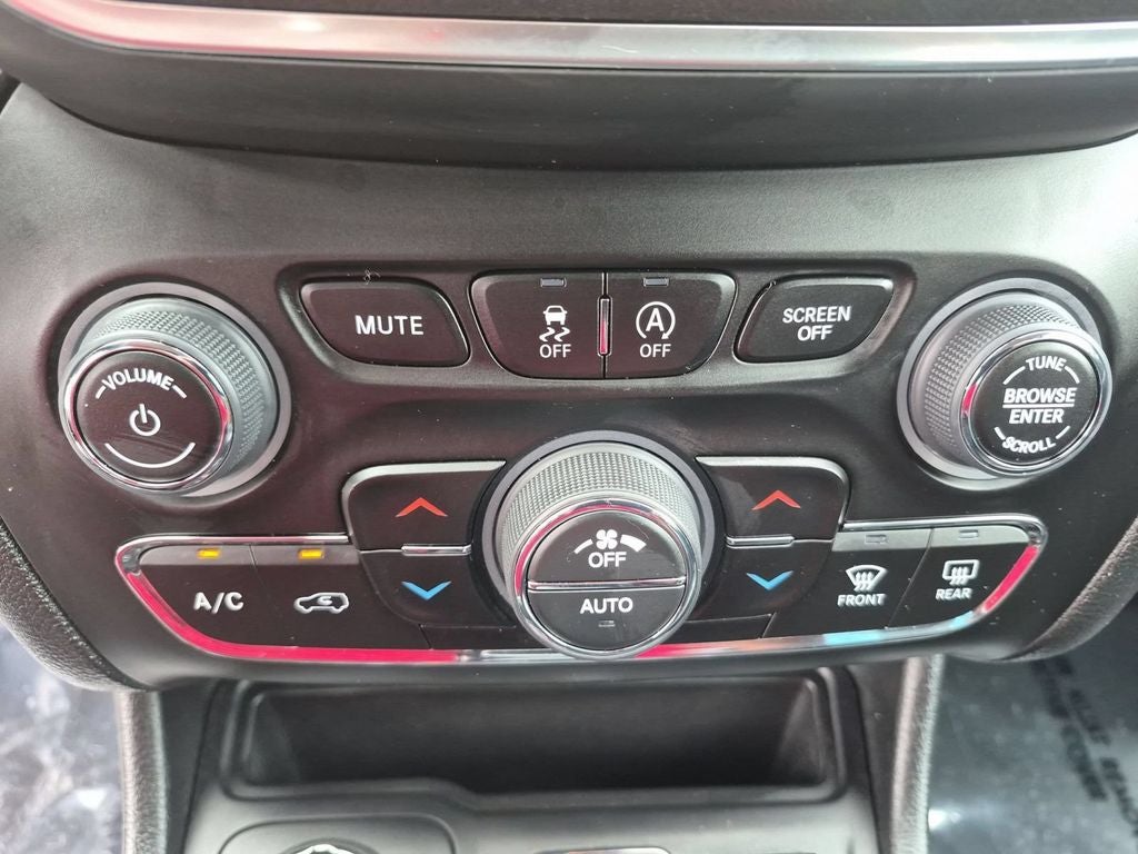 2022 Jeep Cherokee Trailhawk