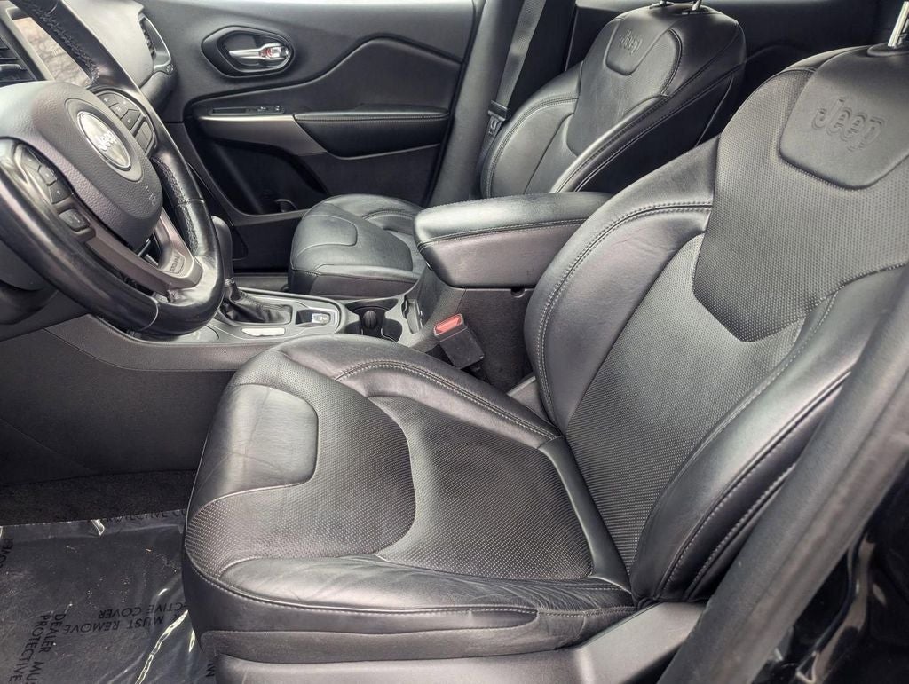 2021 Jeep Cherokee Latitude Lux