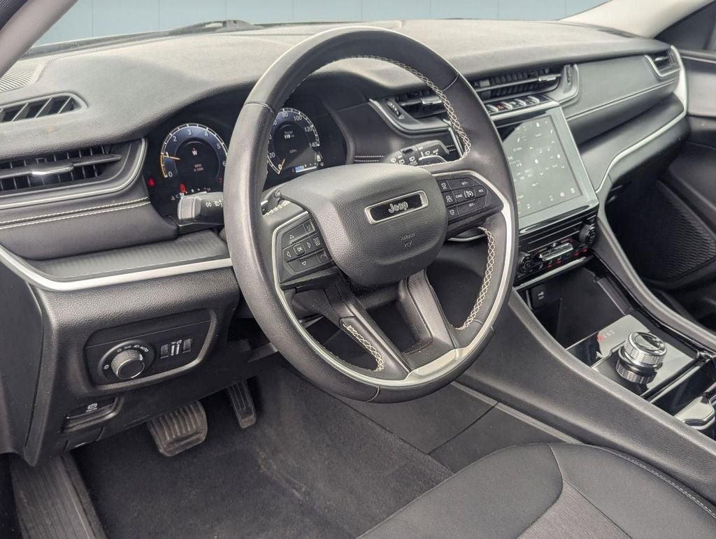 2023 Jeep Grand Cherokee Laredo