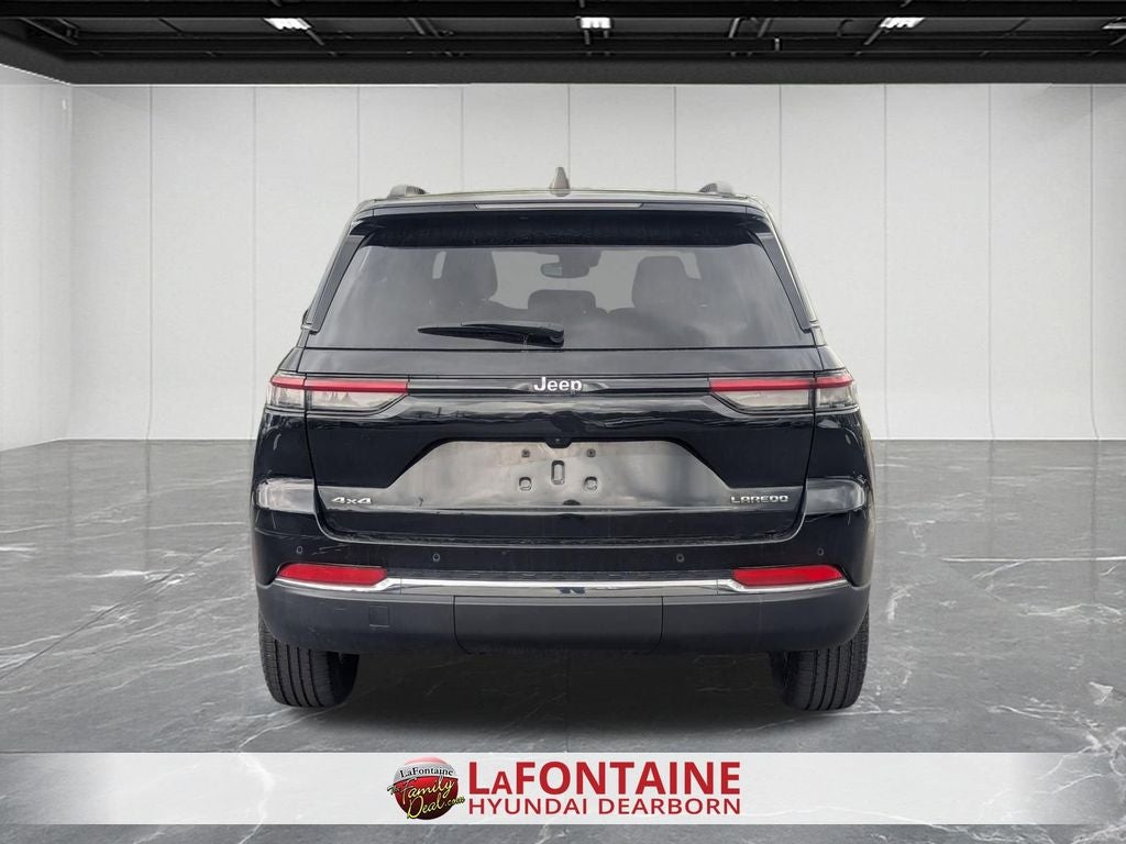 2023 Jeep Grand Cherokee Laredo