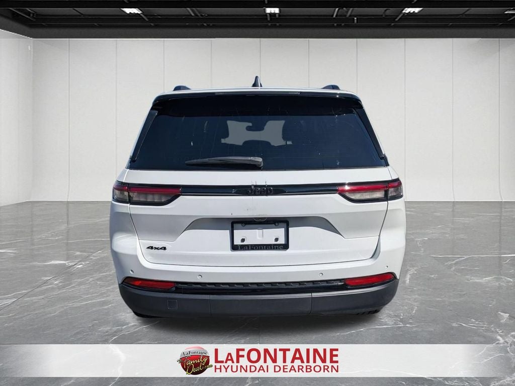 2023 Jeep Grand Cherokee Altitude