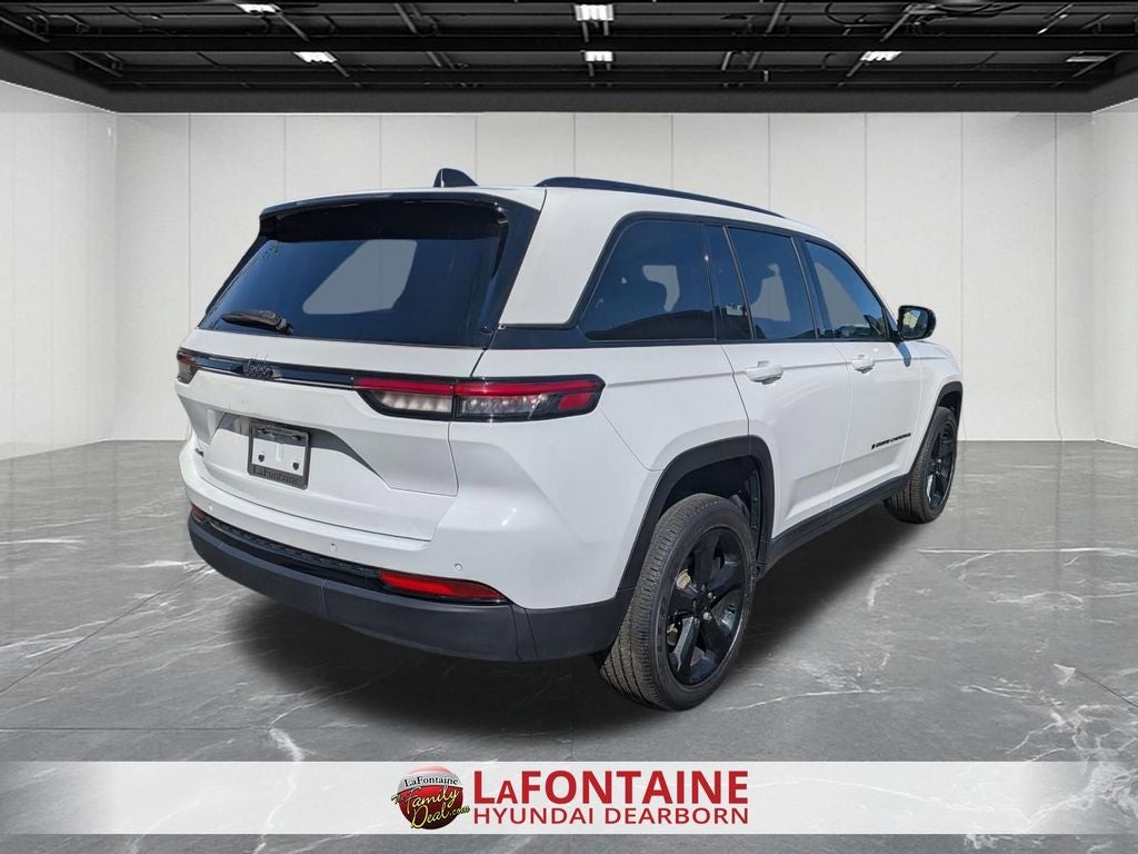 2023 Jeep Grand Cherokee Altitude
