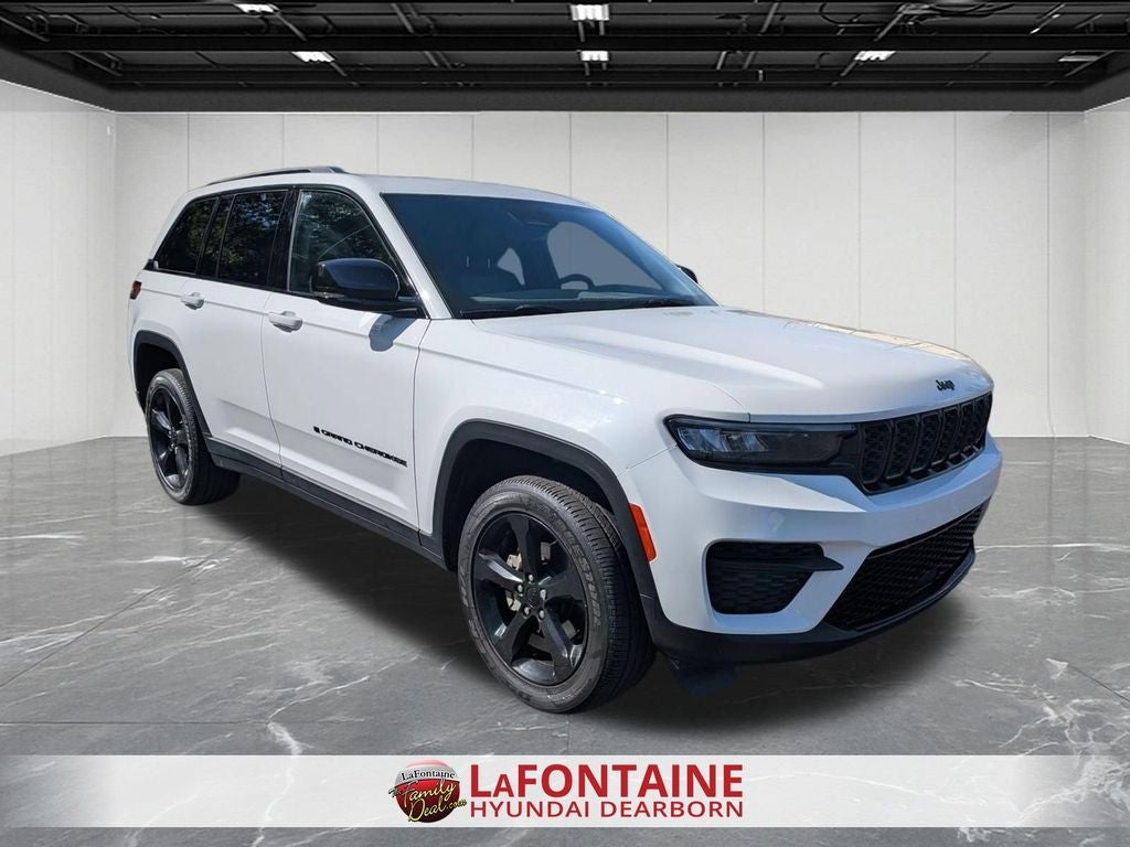 2023 Jeep Grand Cherokee Altitude