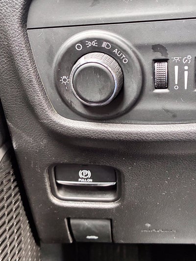 2022 Jeep Grand Cherokee Altitude