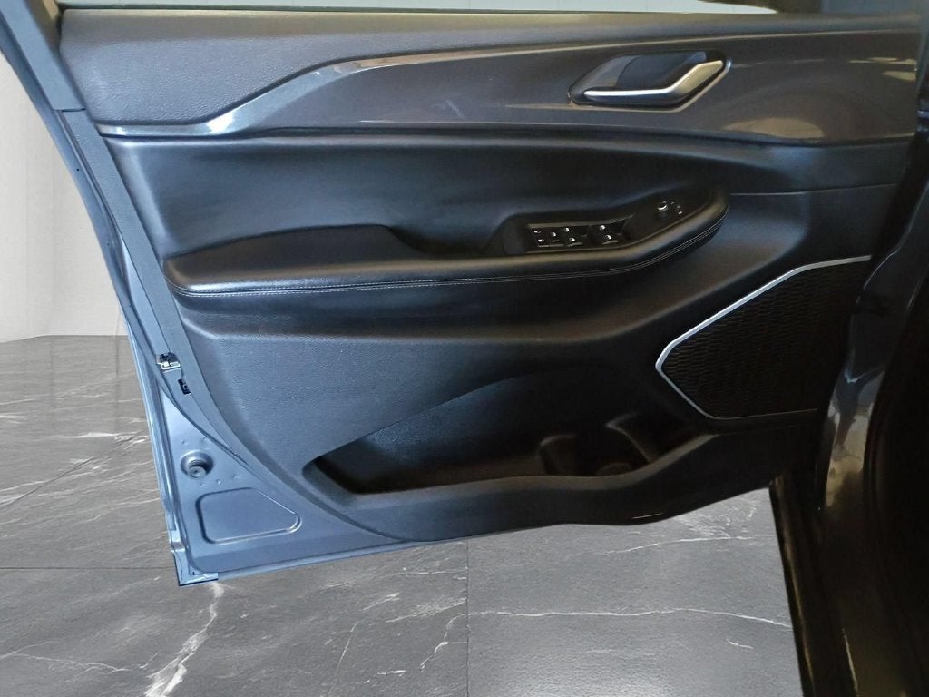 2022 Jeep Grand Cherokee Altitude
