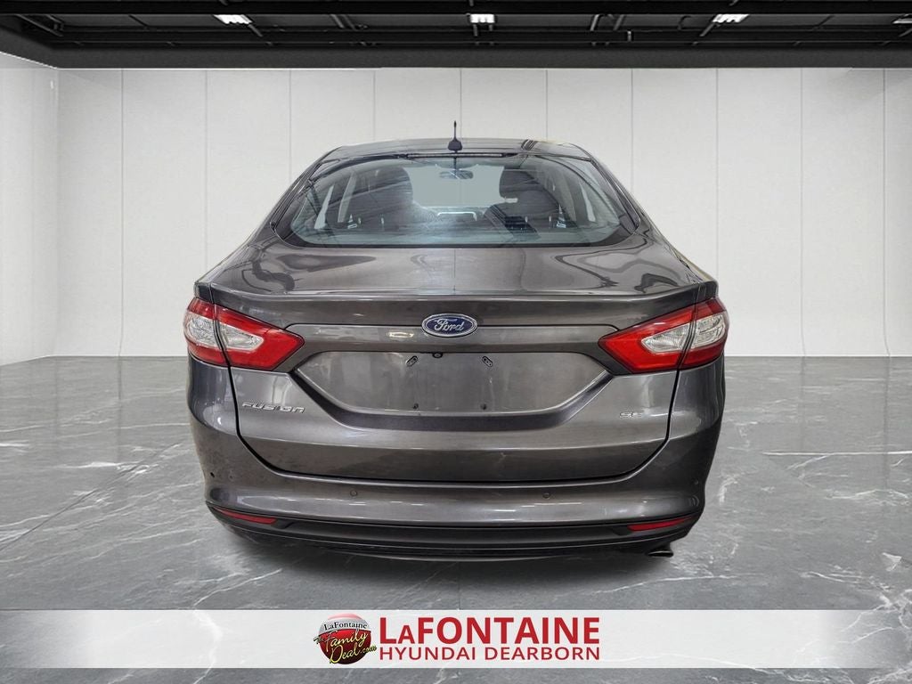 2016 Ford Fusion SE