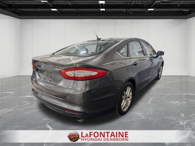 2016 Ford Fusion SE