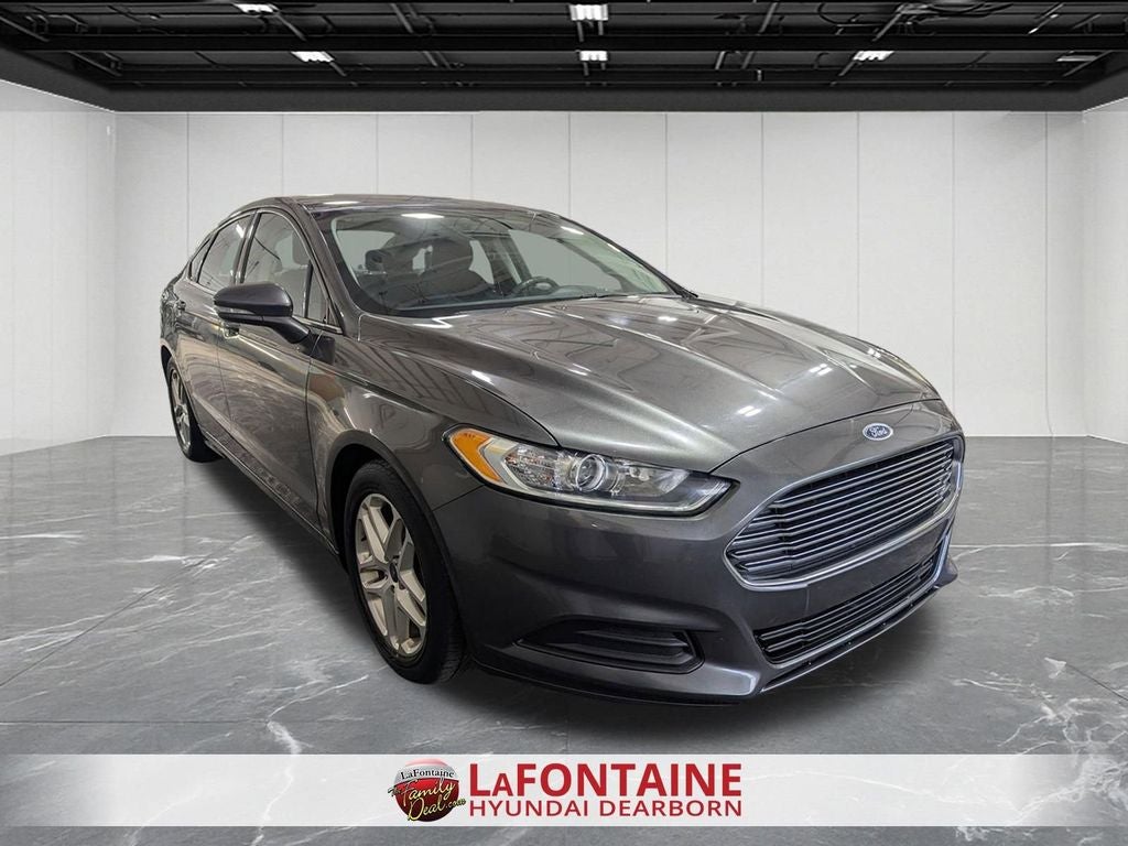 2016 Ford Fusion SE