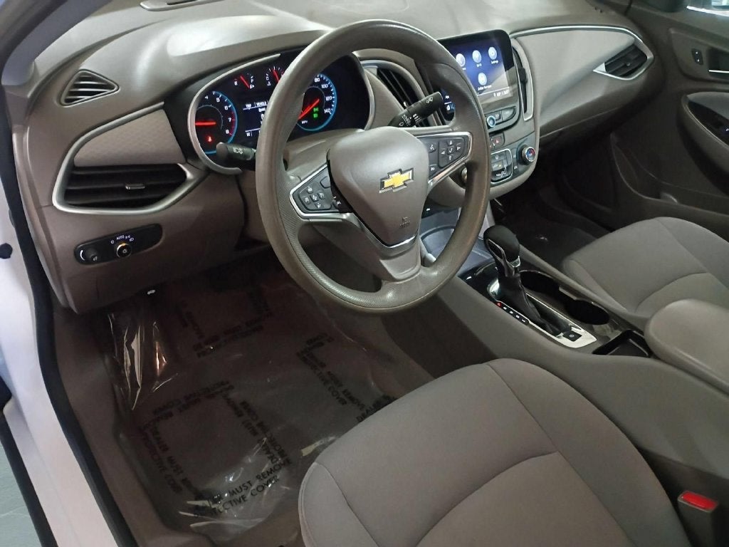 2023 Chevrolet Malibu LS