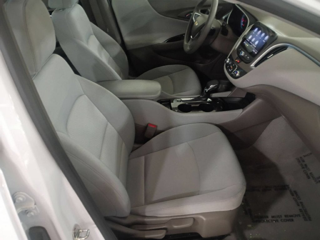 2023 Chevrolet Malibu LS