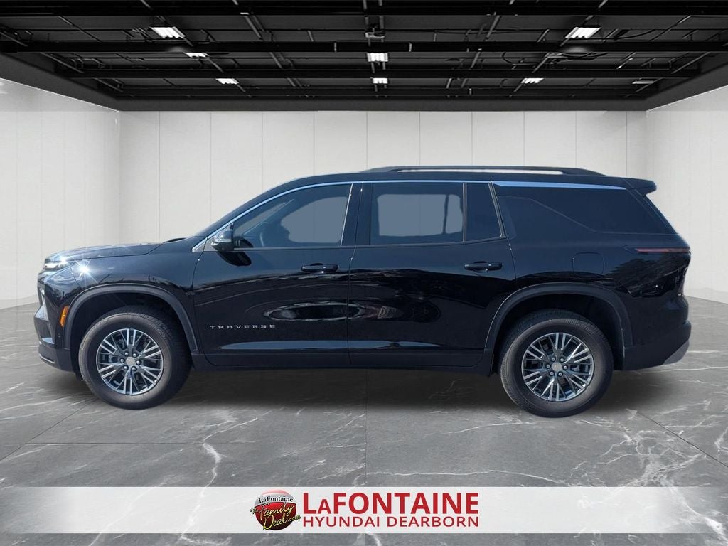 2024 Chevrolet Traverse FWD LT