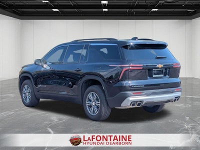 2024 Chevrolet Traverse FWD LT