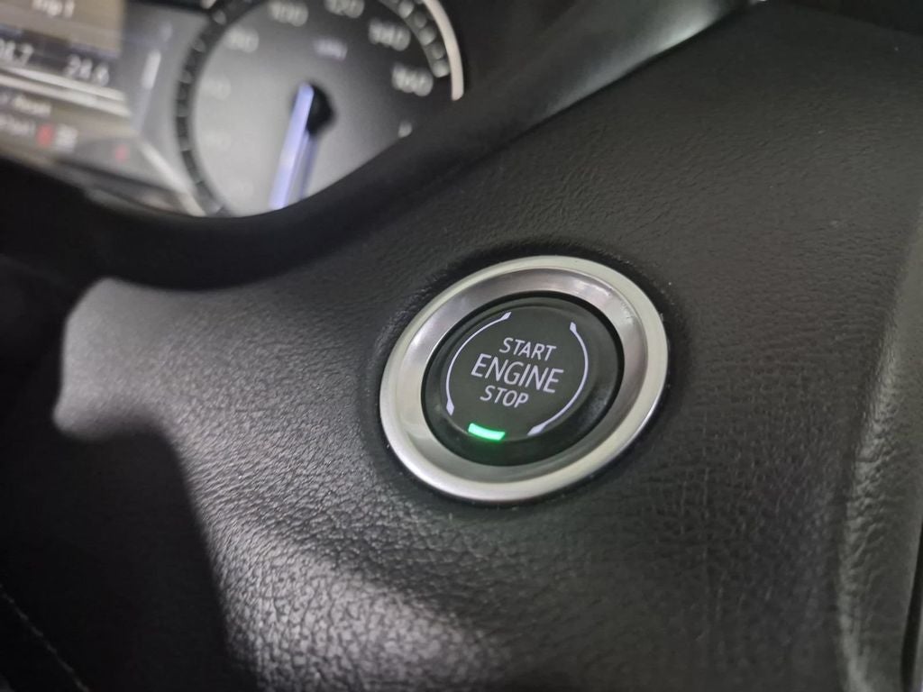 2021 Cadillac XT4 AWD Premium Luxury