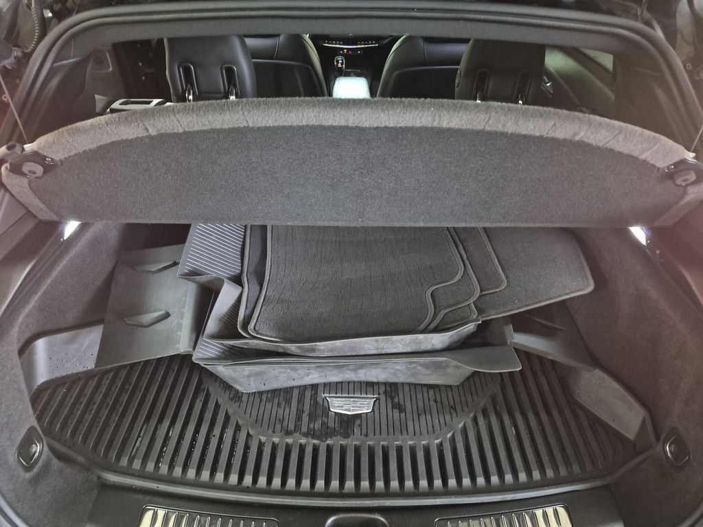 2021 Cadillac XT4 AWD Premium Luxury