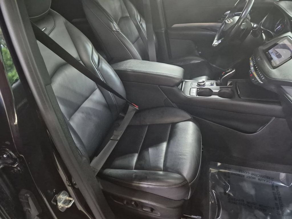 2021 Cadillac XT4 AWD Premium Luxury