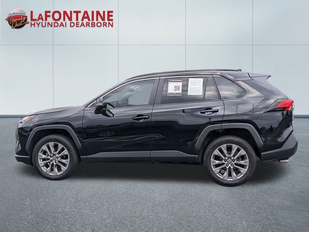 2022 Toyota RAV4 XLE Premium