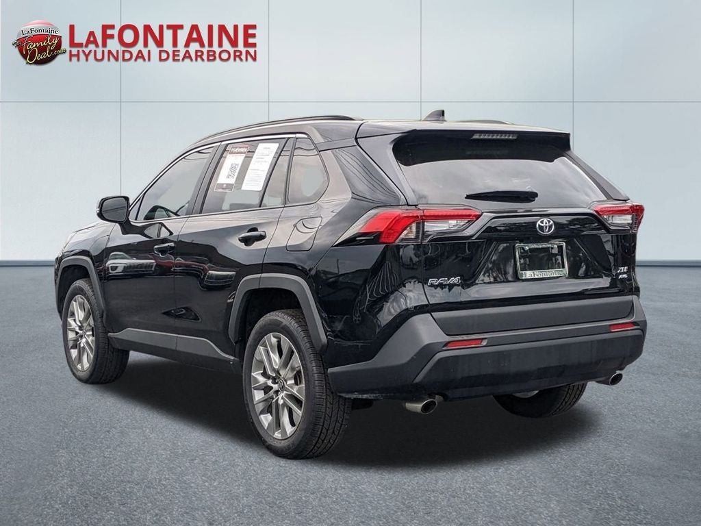 2022 Toyota RAV4 XLE Premium