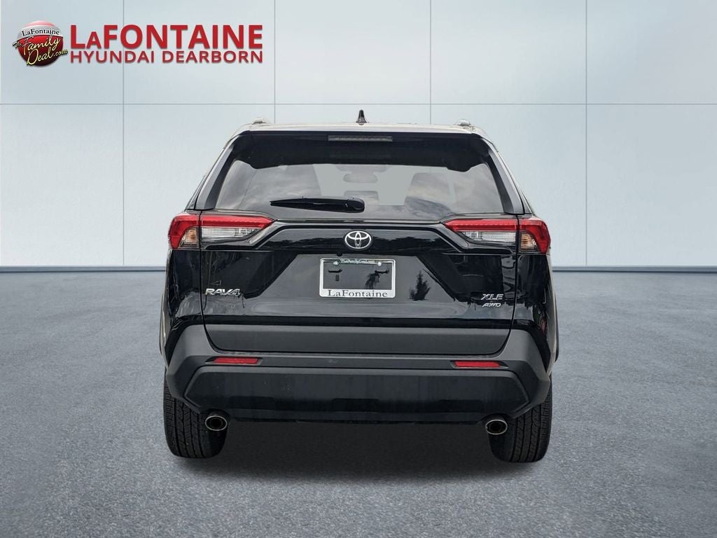 2022 Toyota RAV4 XLE Premium