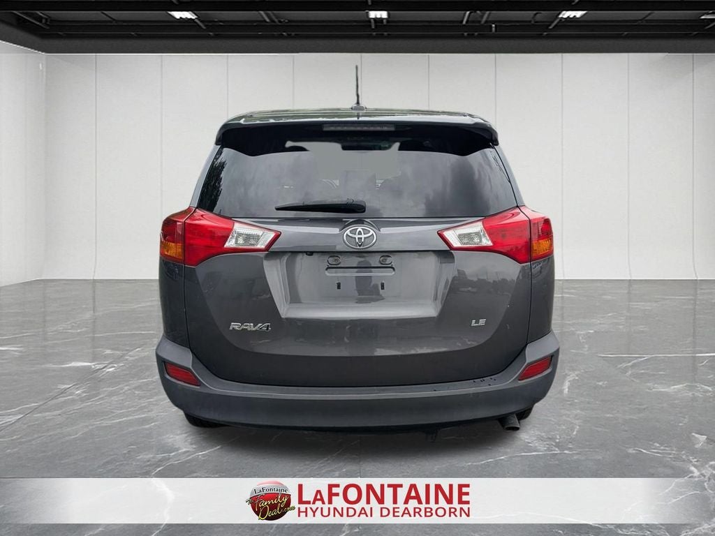 2015 Toyota RAV4 LE