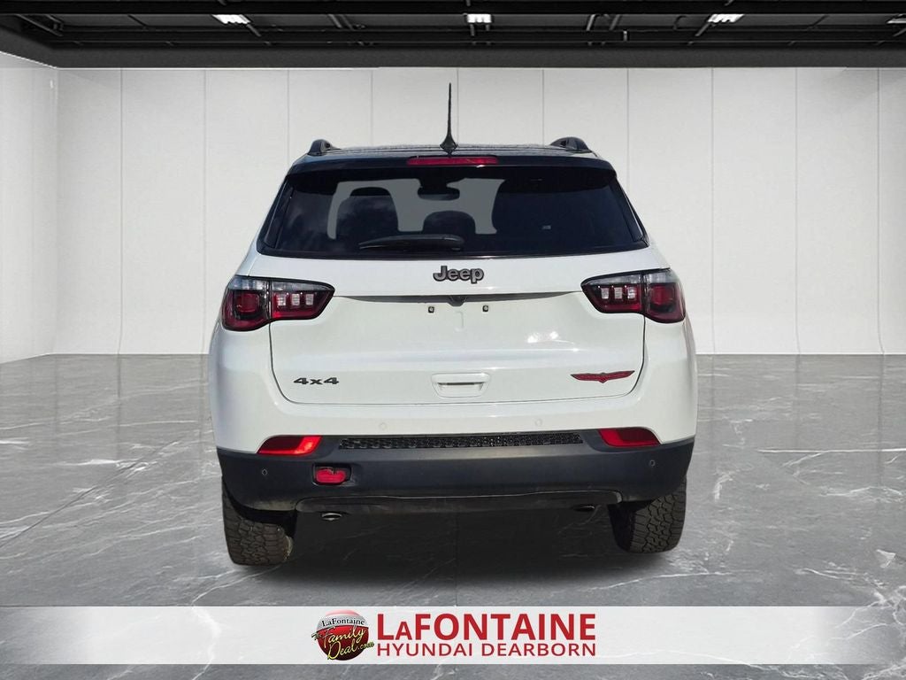 2025 Jeep Compass Trailhawk