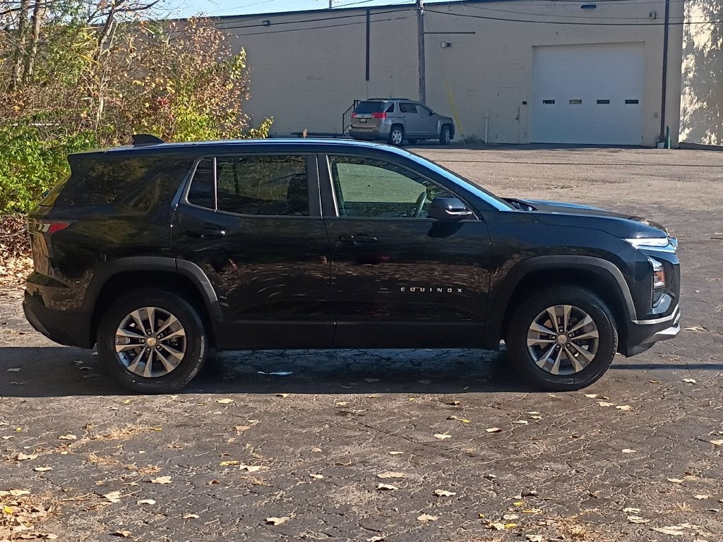 2026 Chevrolet Equinox FWD LT