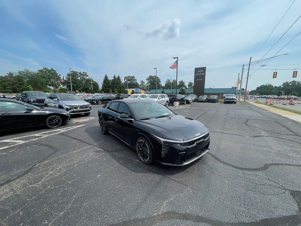 2025 Kia K4 GT-Line