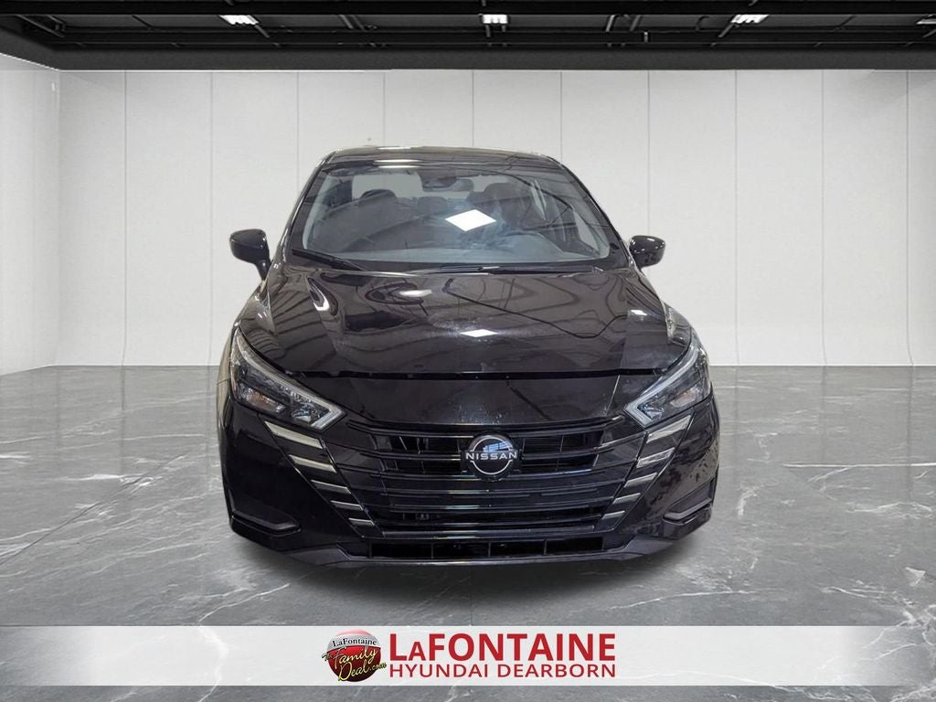 2025 Nissan Versa SV