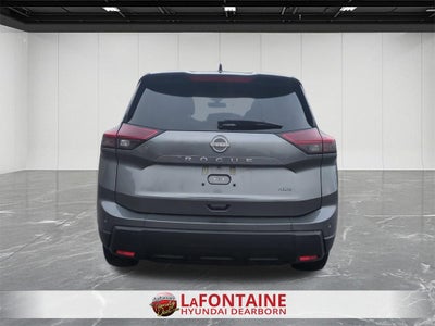 2025 Nissan Rogue SV