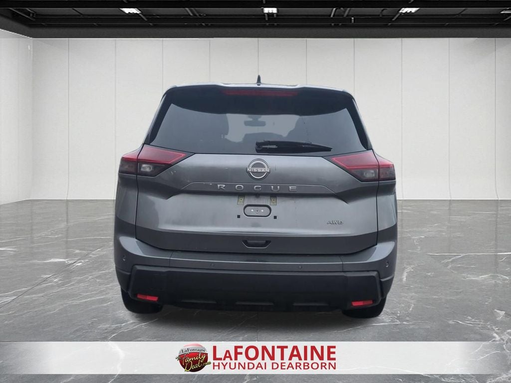 2025 Nissan Rogue SV