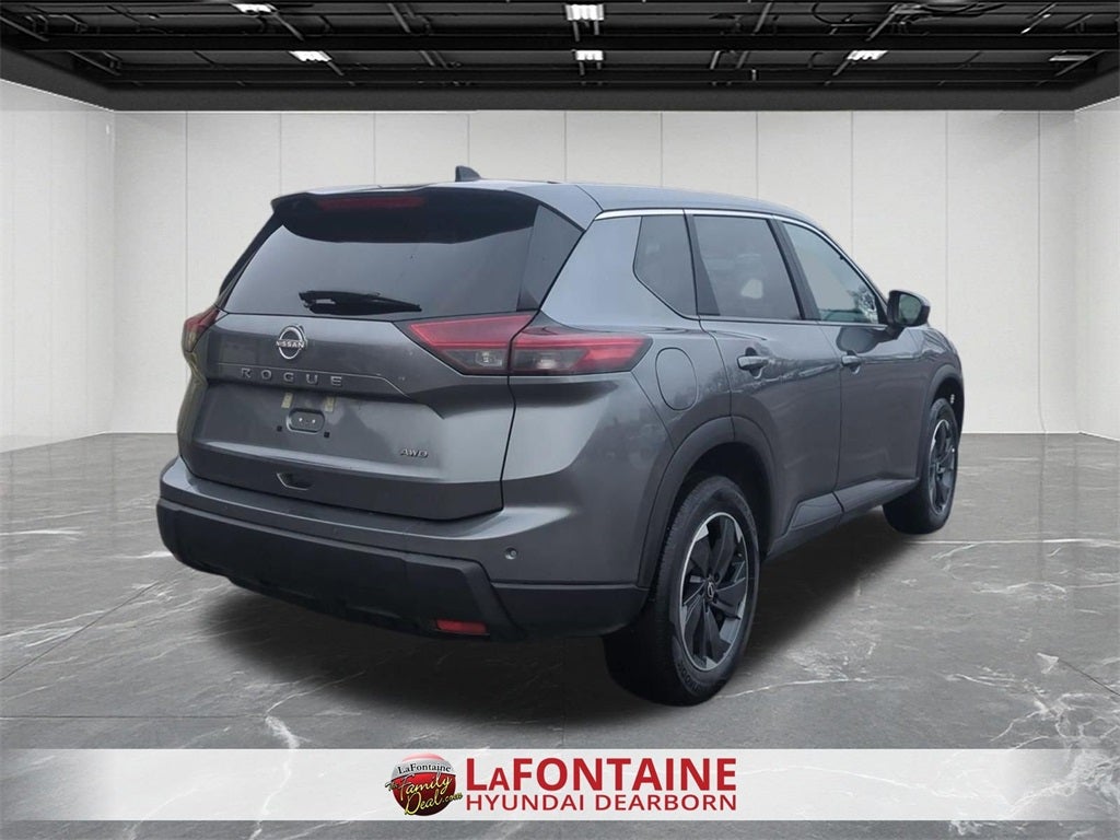 2025 Nissan Rogue SV