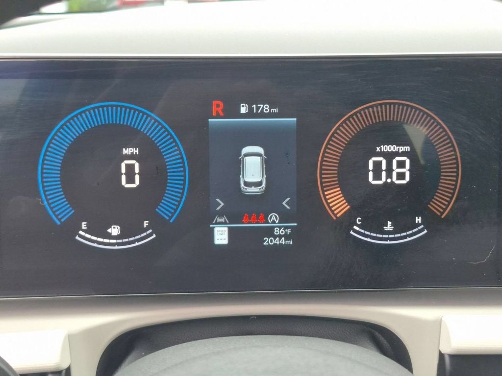2025 Hyundai Tucson SE