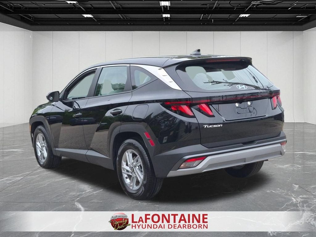 2025 Hyundai Tucson SE