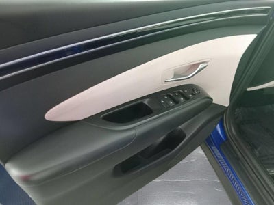2023 Hyundai Tucson SE