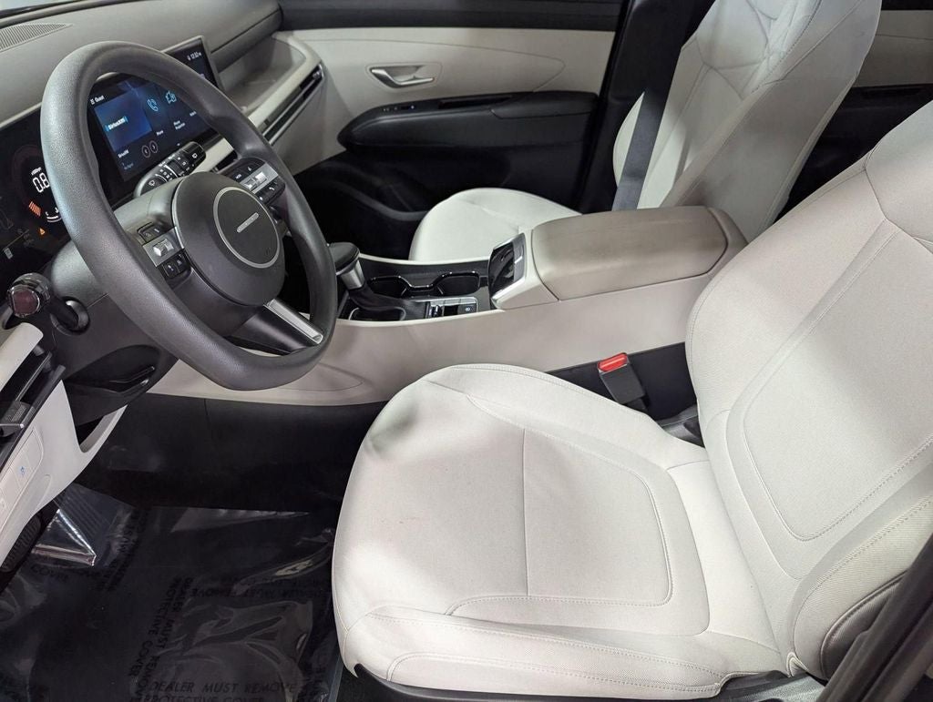 2025 Hyundai Tucson SE