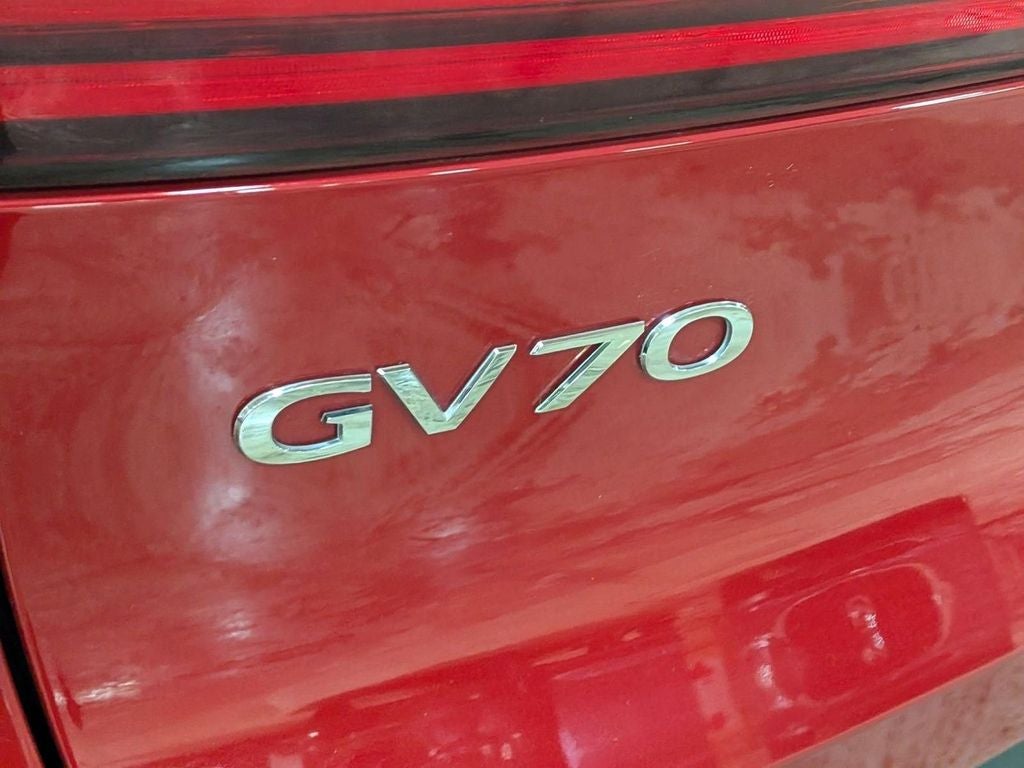 2025 Genesis GV70 2.5T