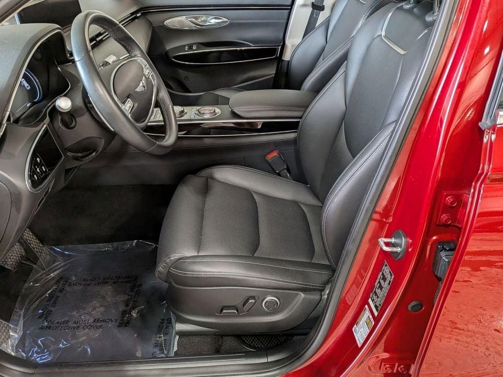 2025 Genesis GV70 2.5T