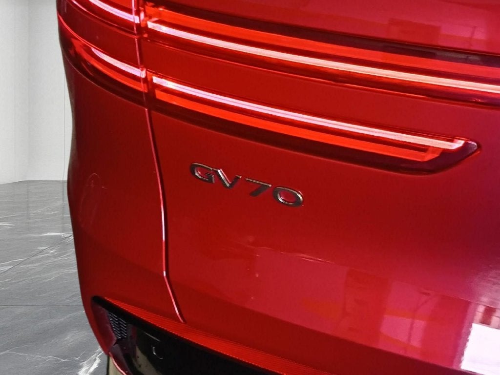 2026 Genesis GV70 2.5T