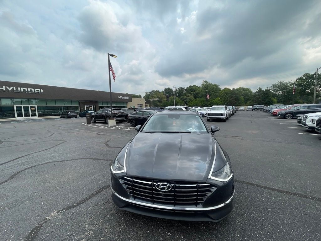 2022 Hyundai Sonata SE